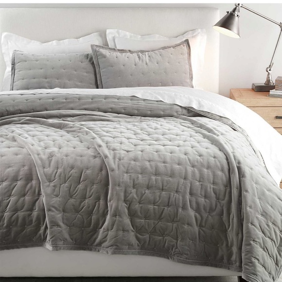 Pottery Barn Velvet Tufted
Quilted Euro 2/Shams  Dark Smoke Gray - Picture 7 of 12